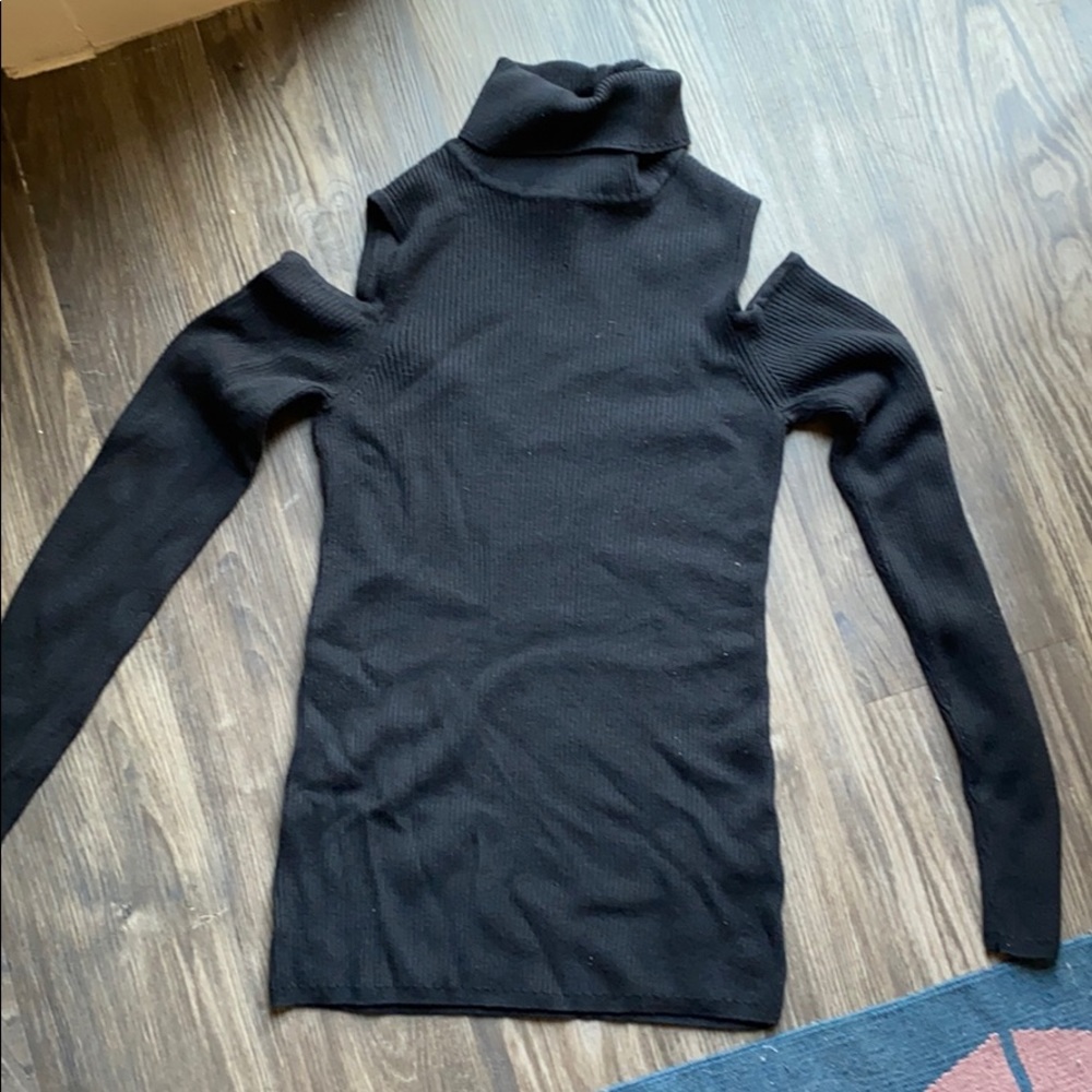 DKNY black shoulder cut out turtleneck small